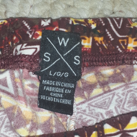 Leggings - Picture 2 of 3